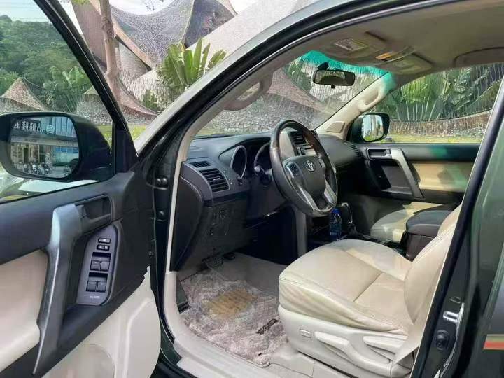 深圳13年丰田普拉多4