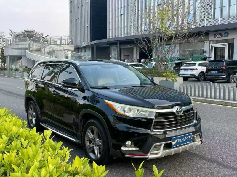 深圳17年丰田汉兰达2