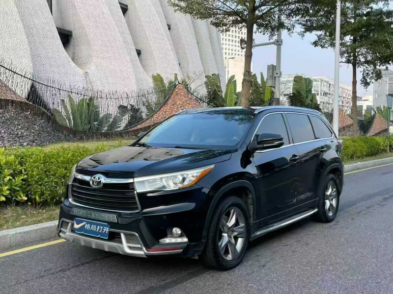 深圳17年丰田汉兰达3