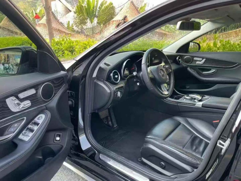 广州17年奔驰CL6