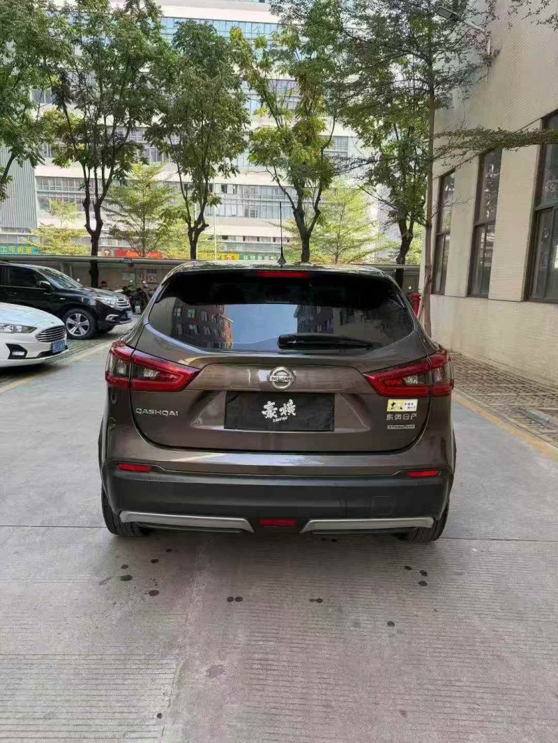 广州19年日产逍客9