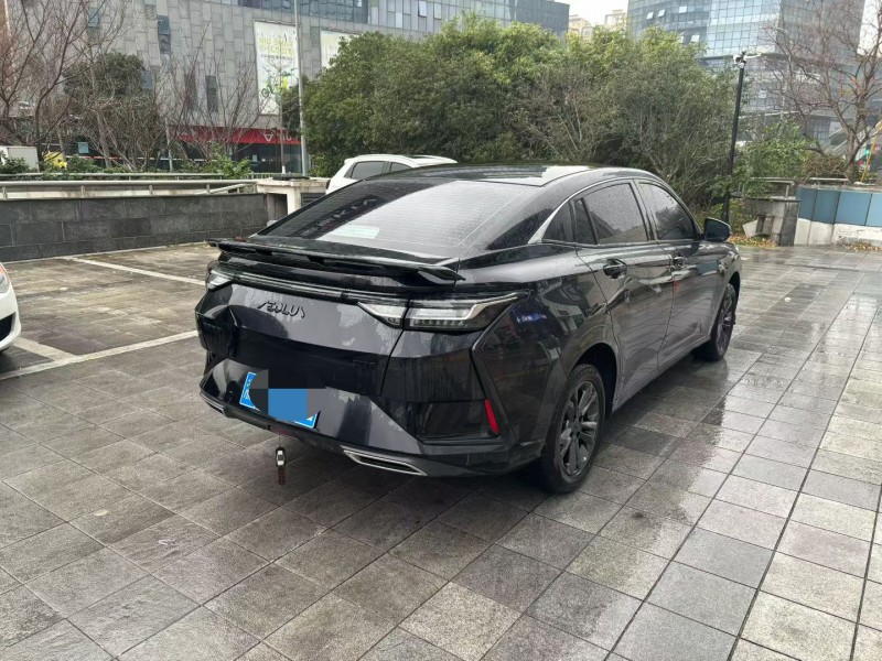 宁波25年东风奕炫7