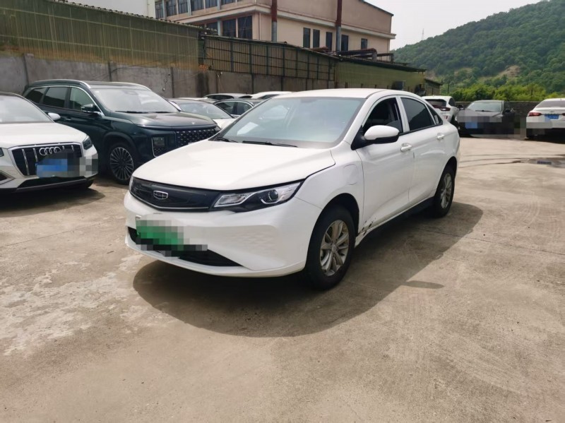 绍兴24年吉利帝豪3