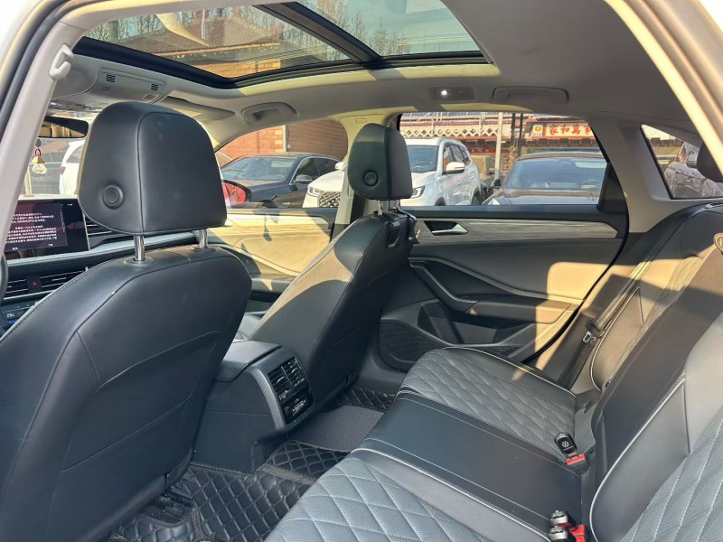 淄博22年大众速腾5