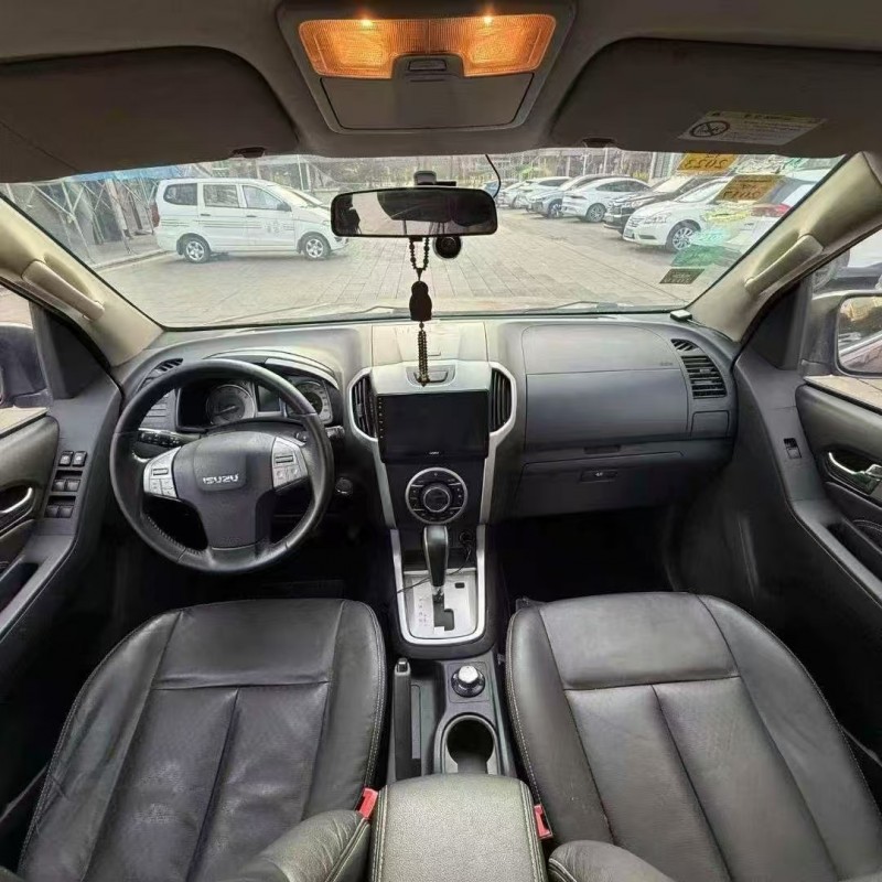 广州15年五十铃牧游侠5