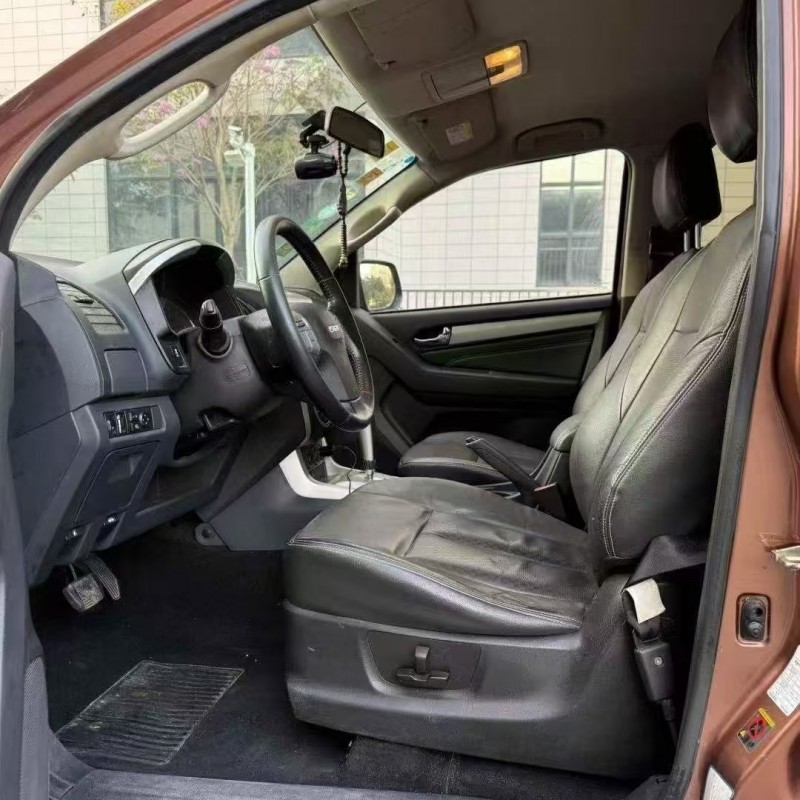 广州15年五十铃牧游侠6