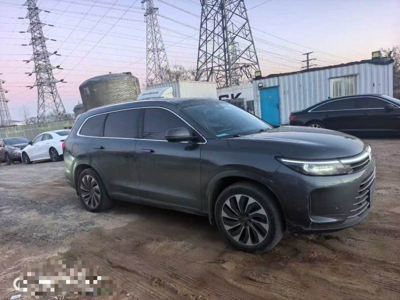 青岛22年华为智选问界2