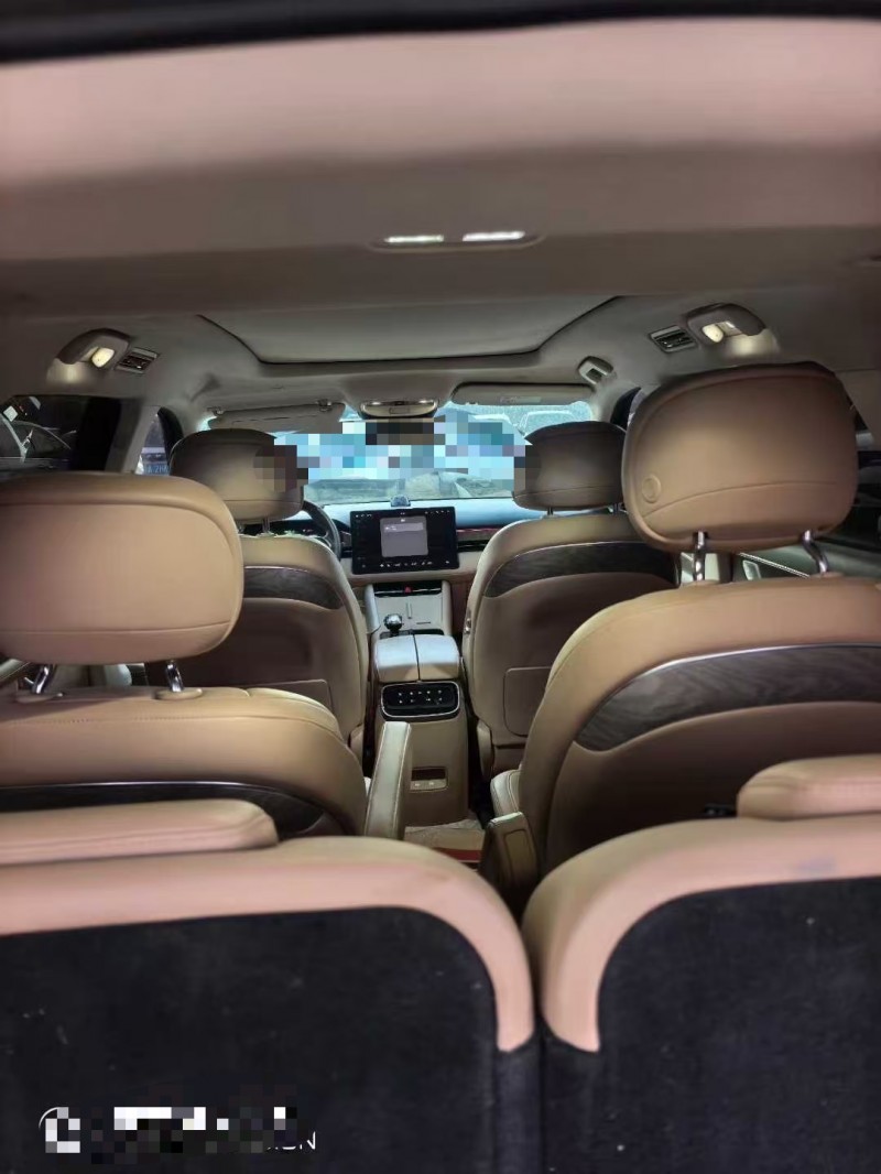 青岛22年华为智选问界5