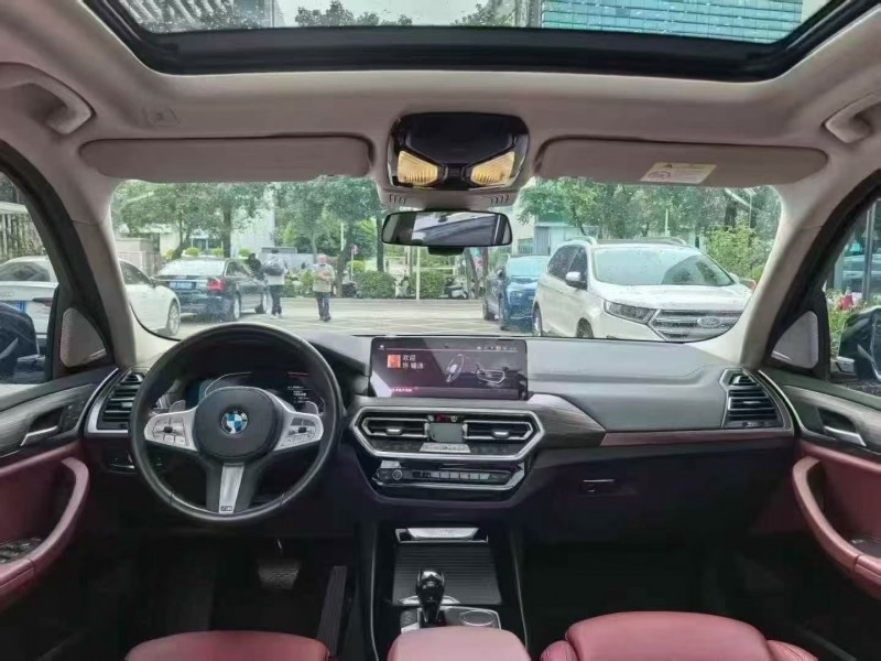 广州23年宝马X35