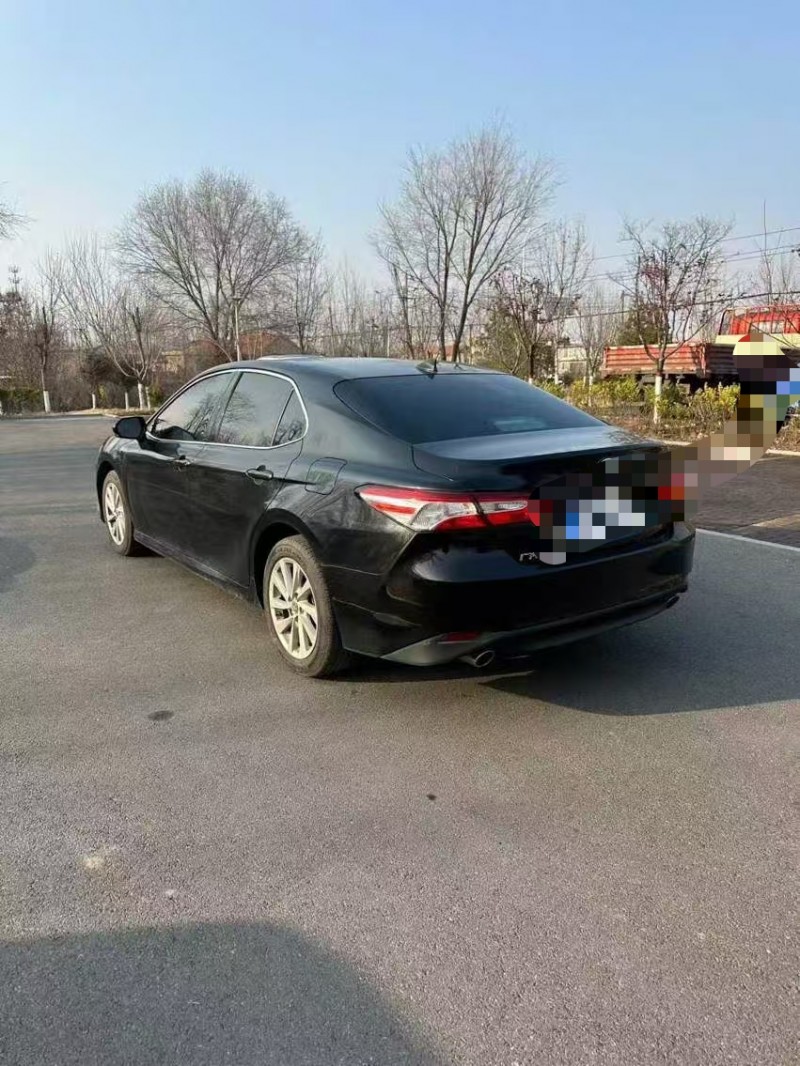 淄博23年丰田凯美瑞7