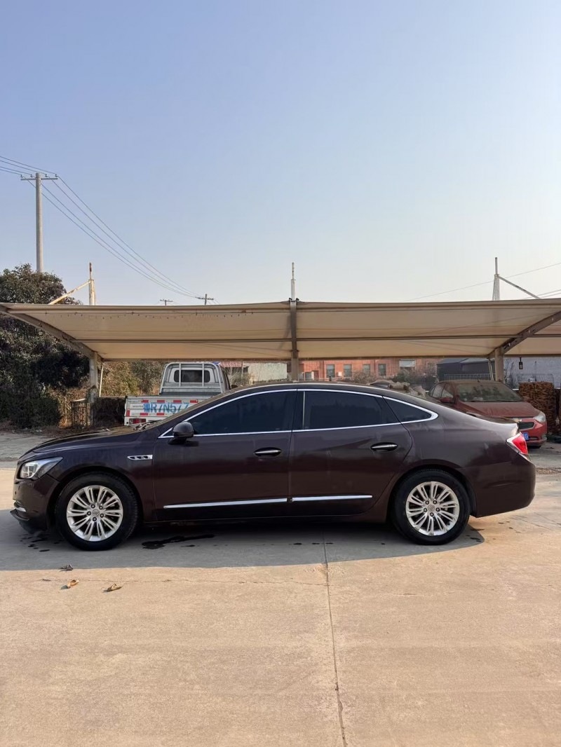 菏泽16年别克君越8