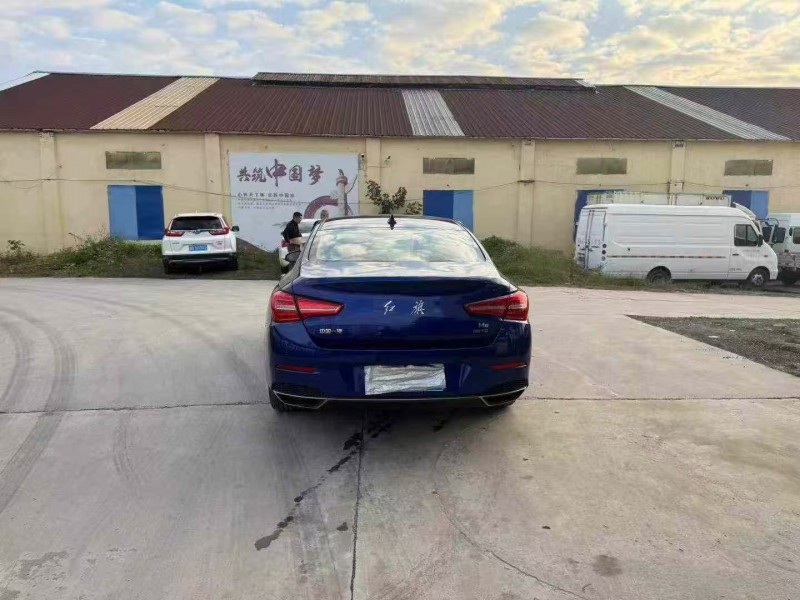 徐州21年红旗H59