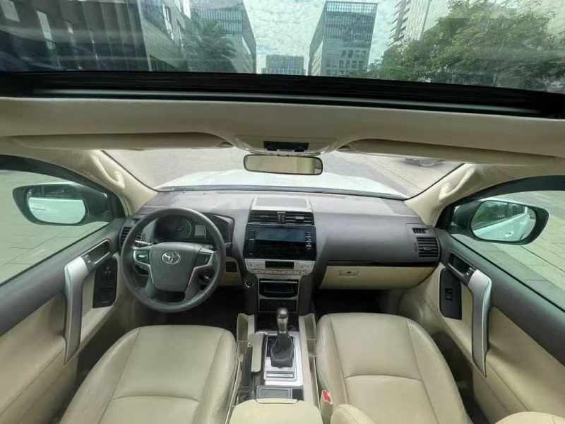 佛山19年豐田普拉多6