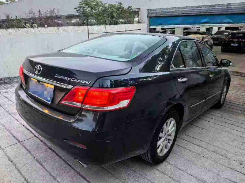 十堰14年丰田凯美瑞3