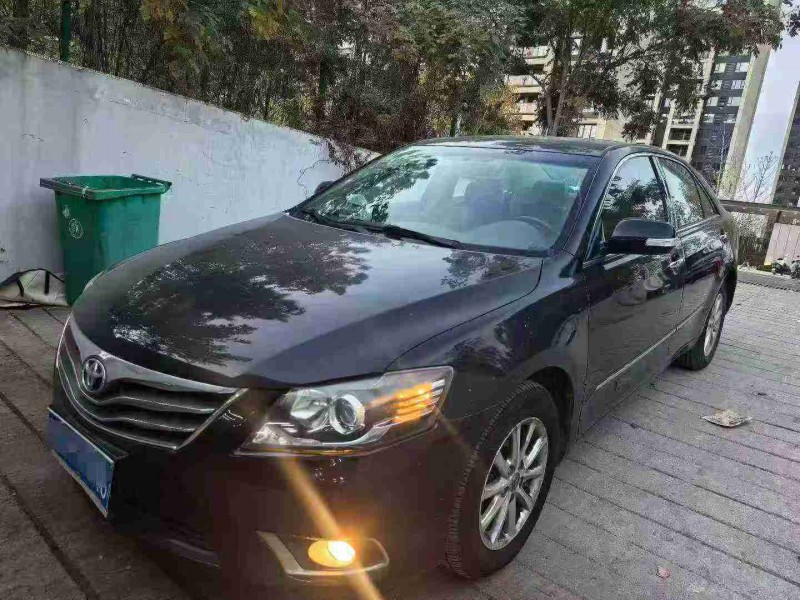 十堰14年丰田凯美瑞5