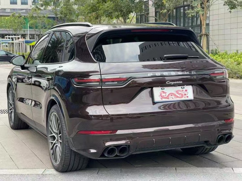 佛山20年保时捷卡宴8