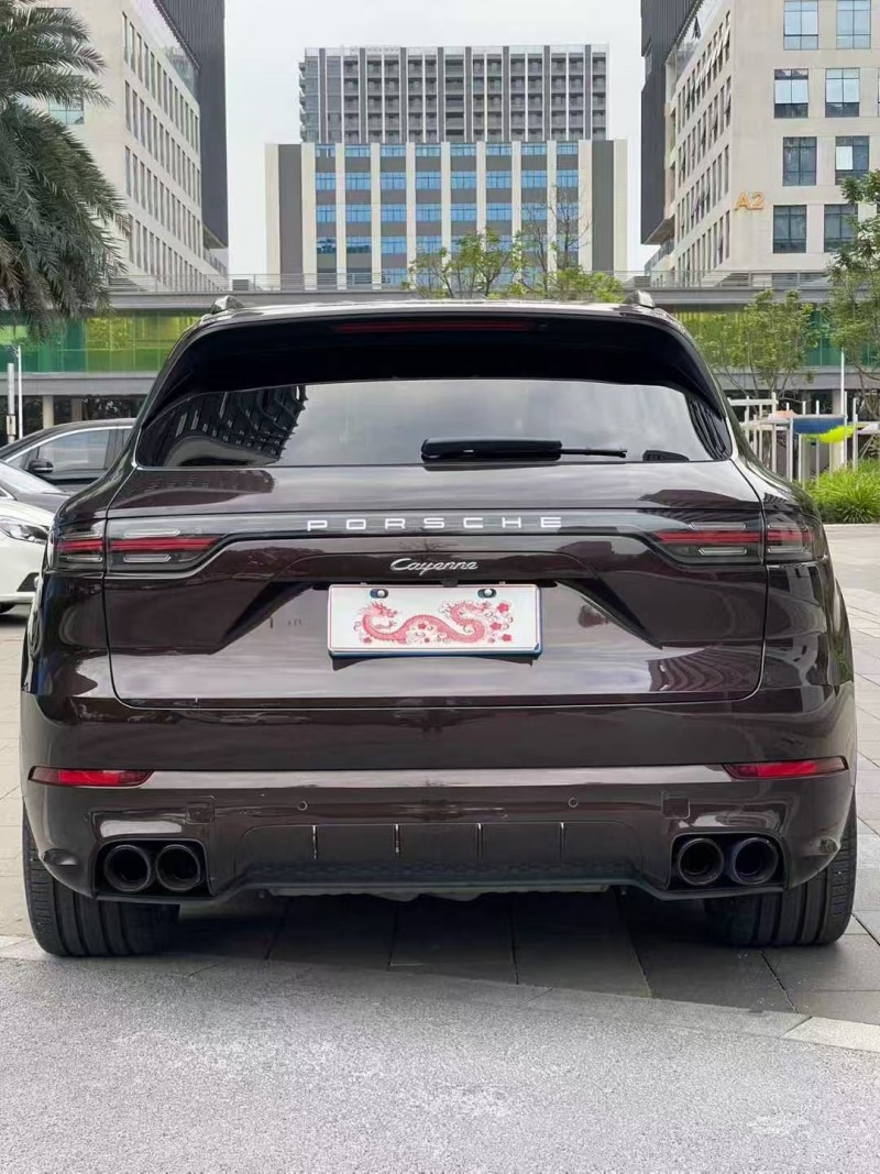 佛山20年保时捷卡宴9