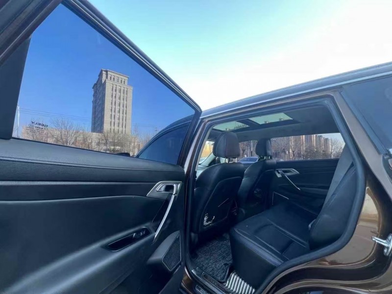 沧州16年吉利博越5