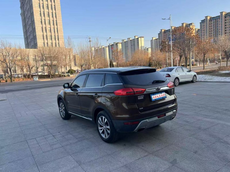 沧州16年吉利博越8