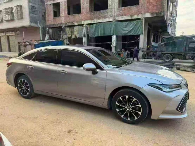 贵港22年丰田亚洲龙3