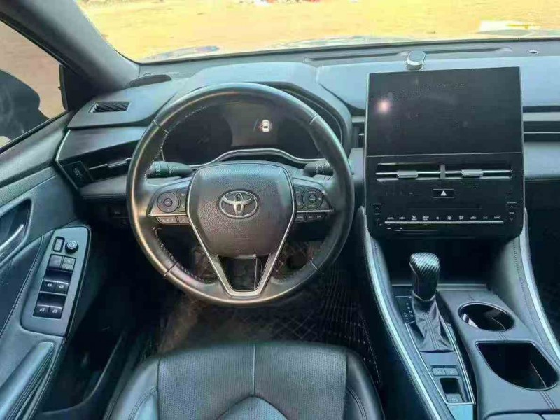 贵港22年丰田亚洲龙4