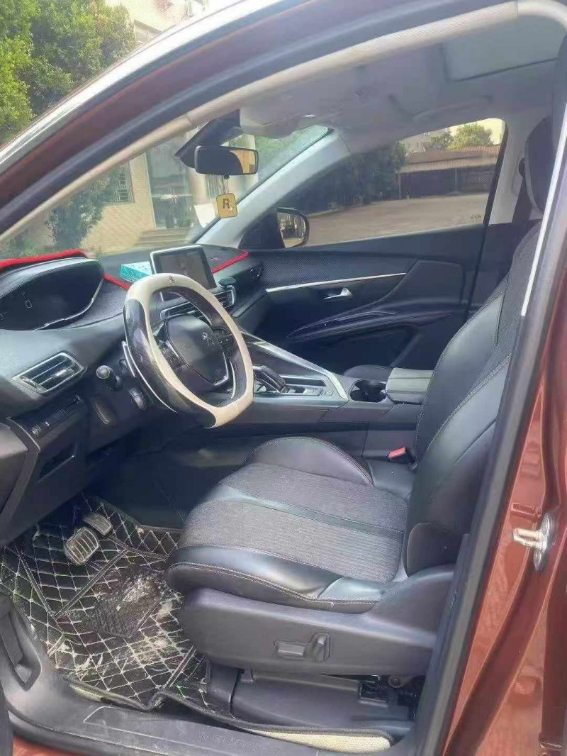 漳州17年东风标致4