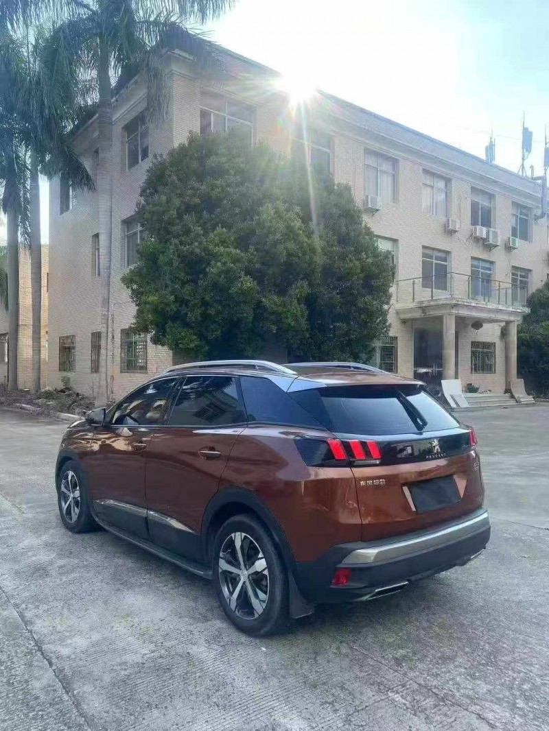 漳州17年东风标致8