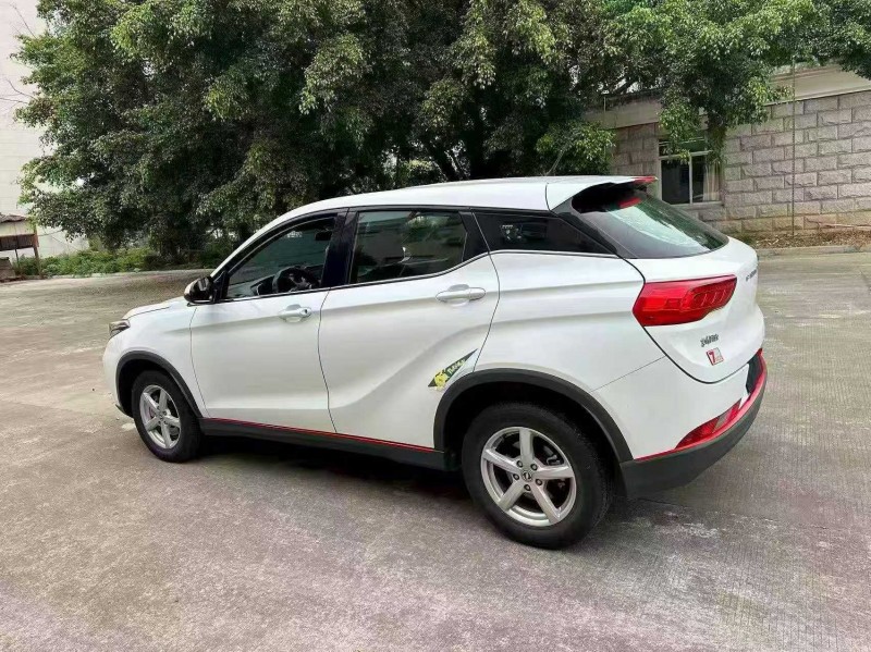 漳州21年东风风光8