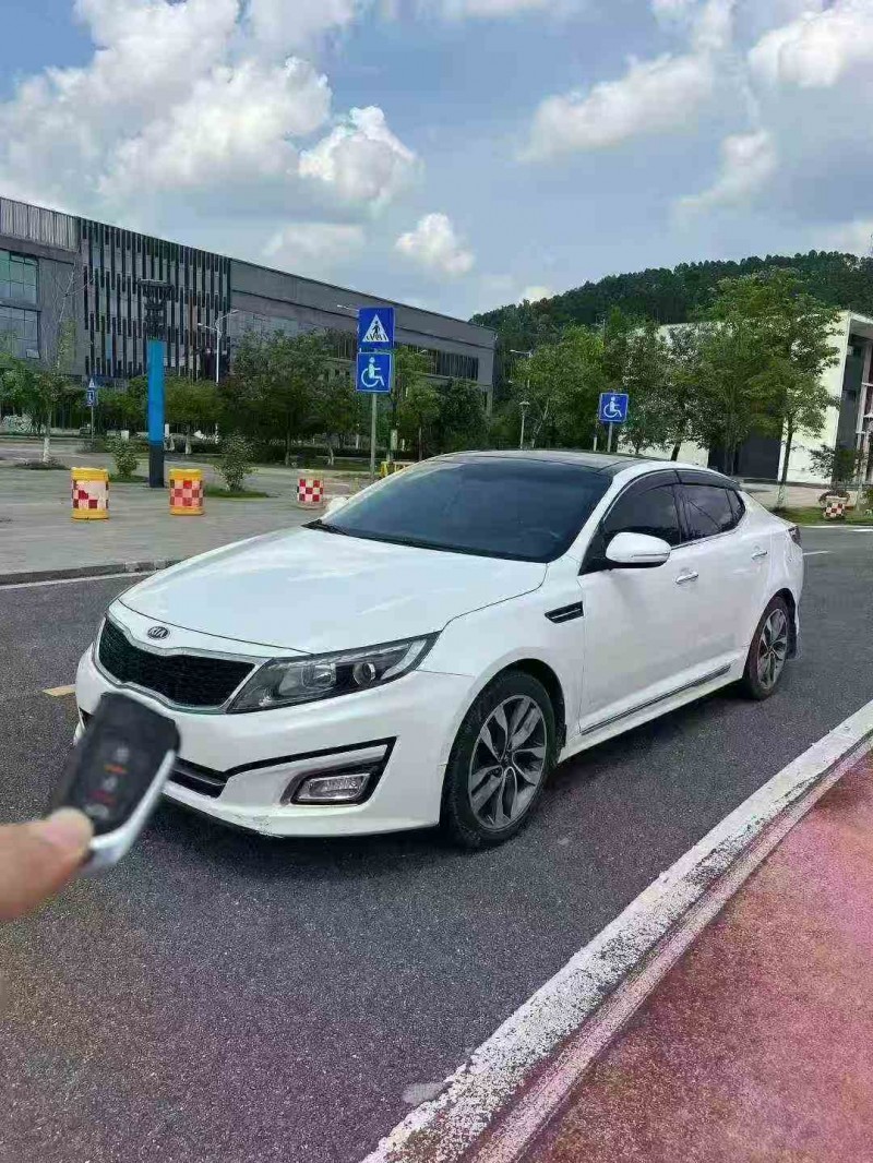 湛江11年丰田凯美瑞2