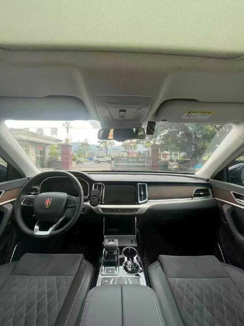 漳州23年红旗HS75