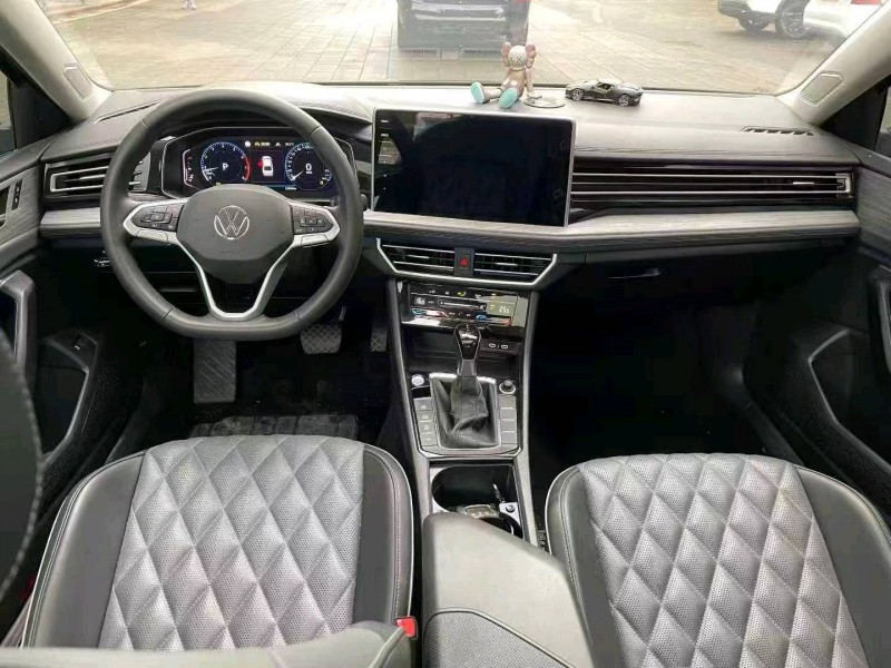 佛山22年大众速腾4