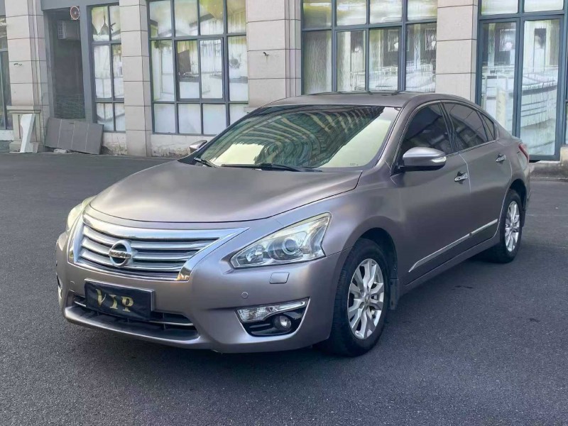 漳州13年日产天籁3