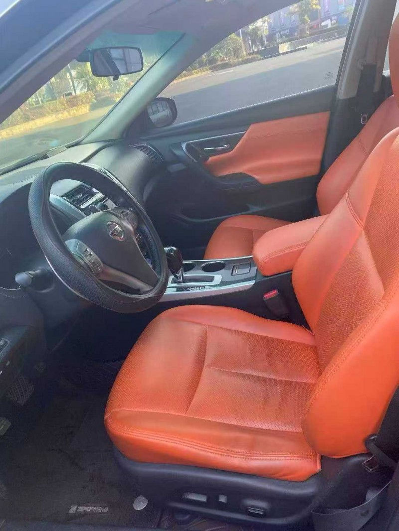 漳州13年日产天籁4