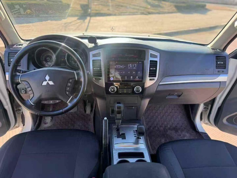 焦作20年三菱帕杰罗5