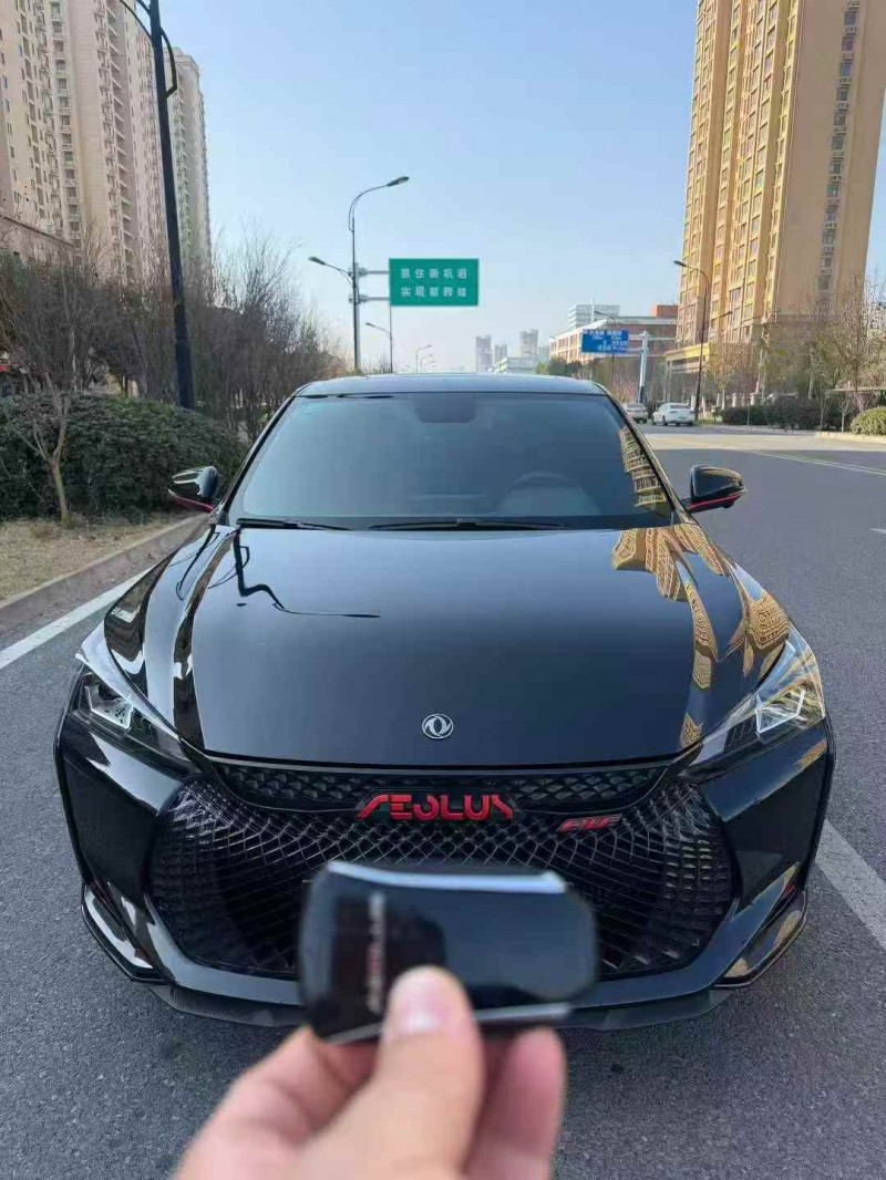 济宁22年东风奕炫1