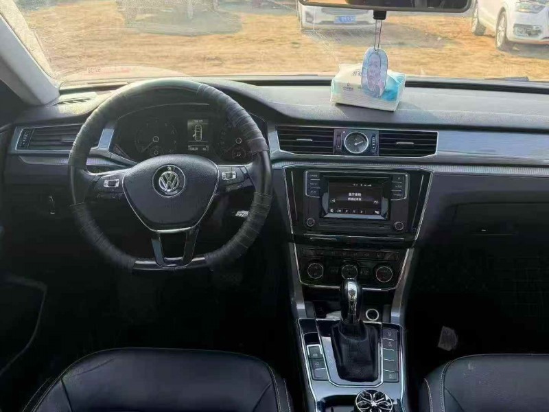 济宁16年大众帕萨特5