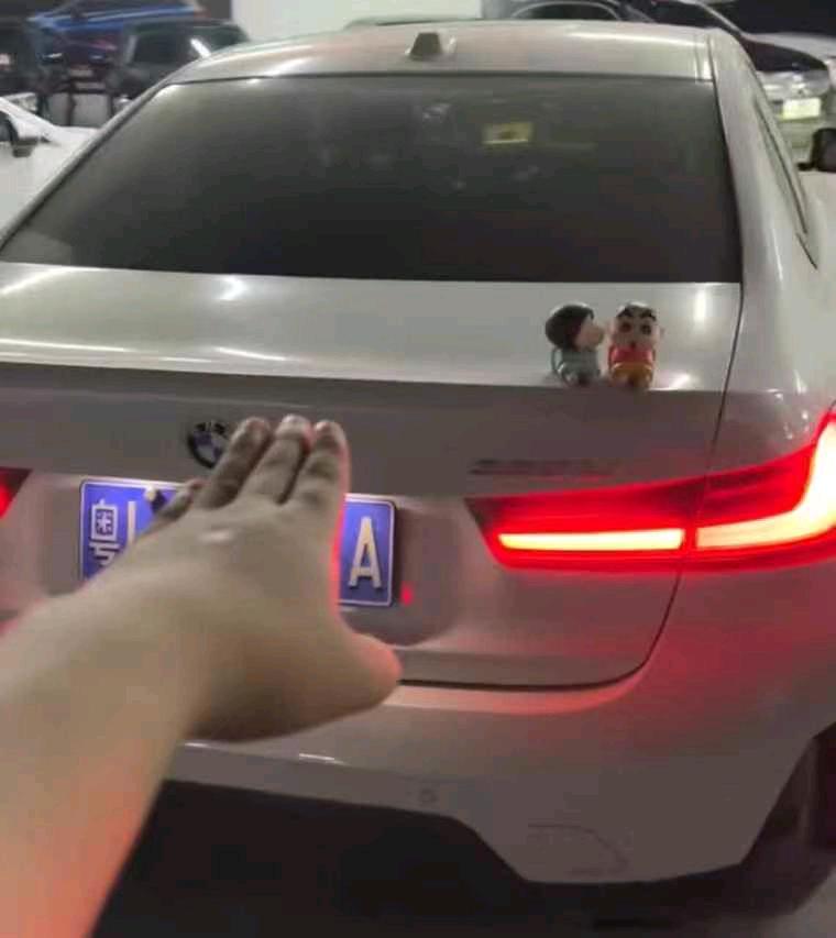 广州25年宝马3系2