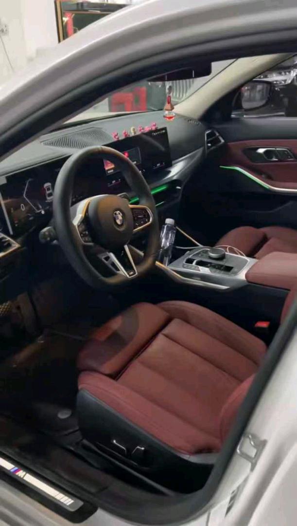 广州25年宝马3系4