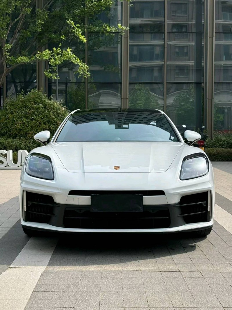 徐州24年保时捷帕拉梅拉1