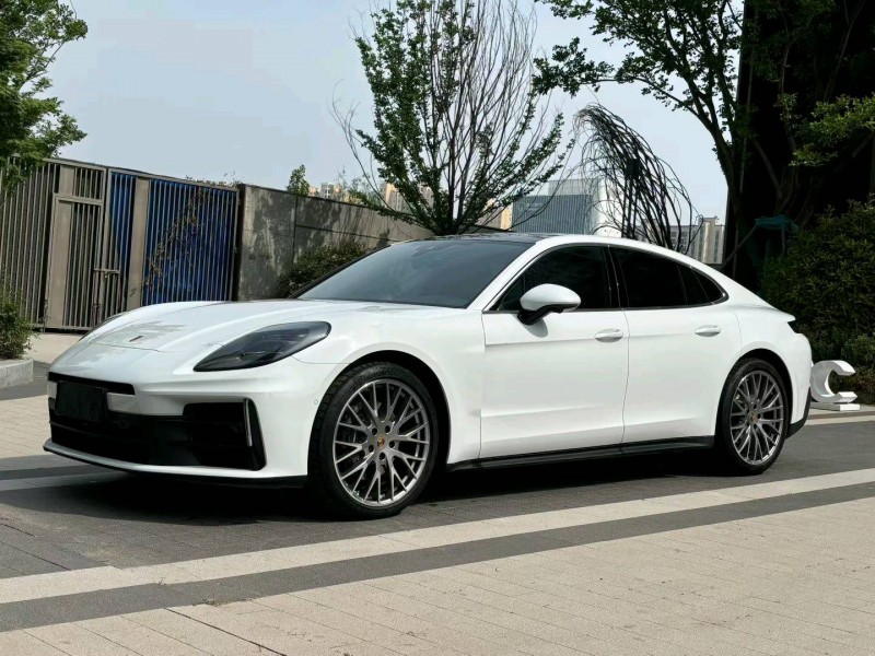 徐州24年保时捷帕拉梅拉3