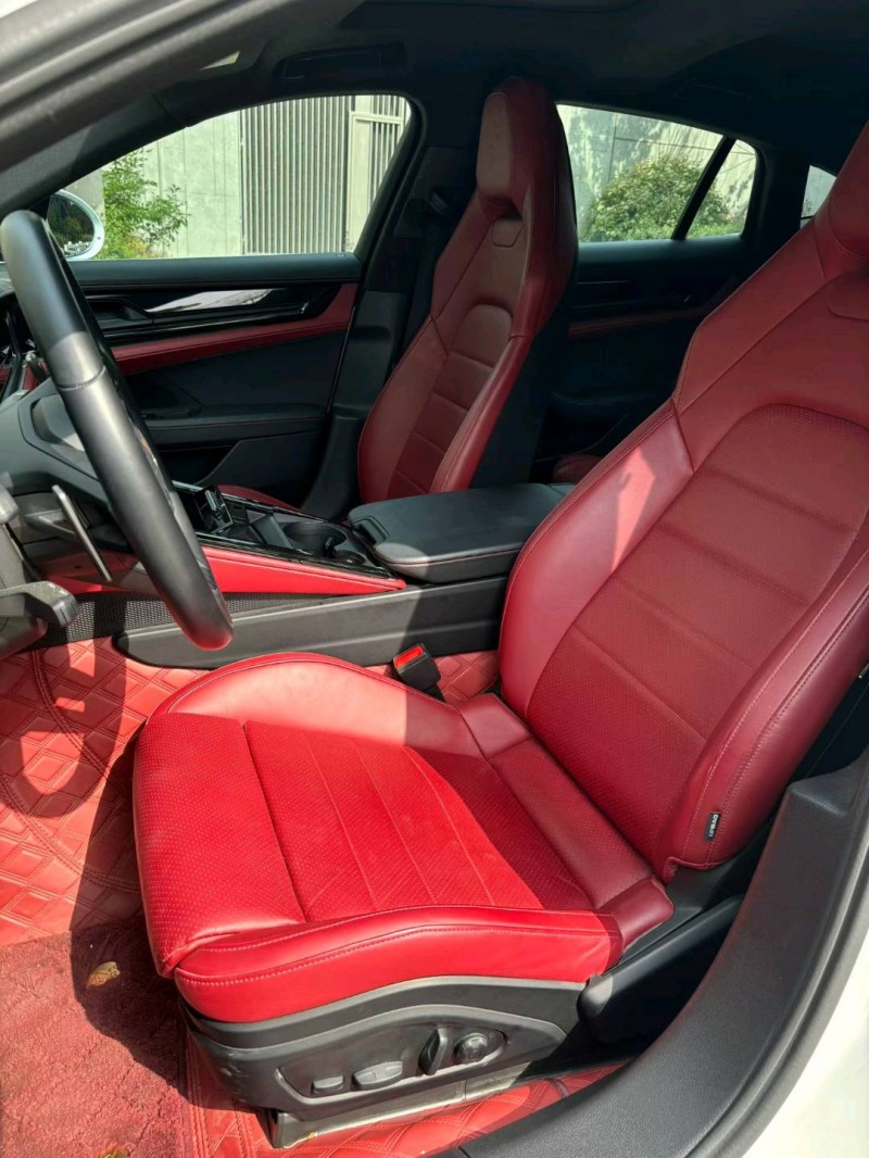 徐州24年保时捷帕拉梅拉5