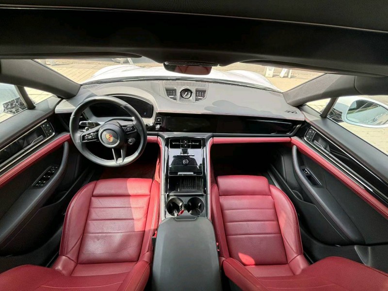 徐州24年保时捷帕拉梅拉6