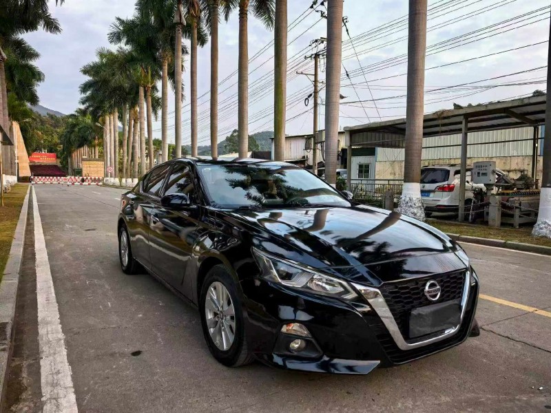 漳州21年日产天籁2