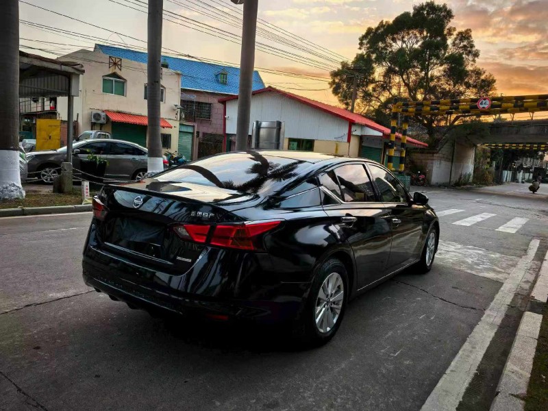 漳州21年日产天籁7