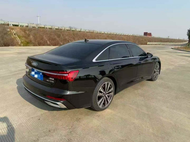 济宁24年奥迪A6L7