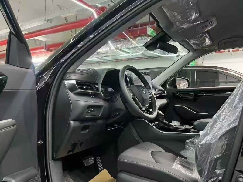 佛山25年丰田汉兰达4