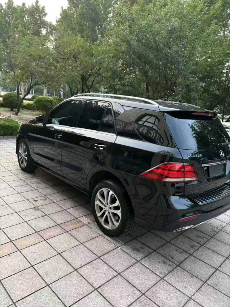 潍坊17年奔驰GLE7