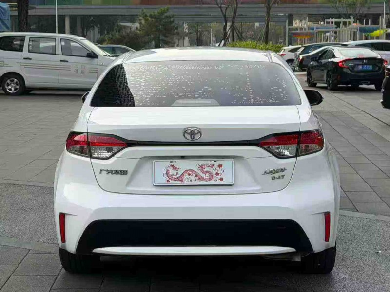 佛山23年丰田雷凌9