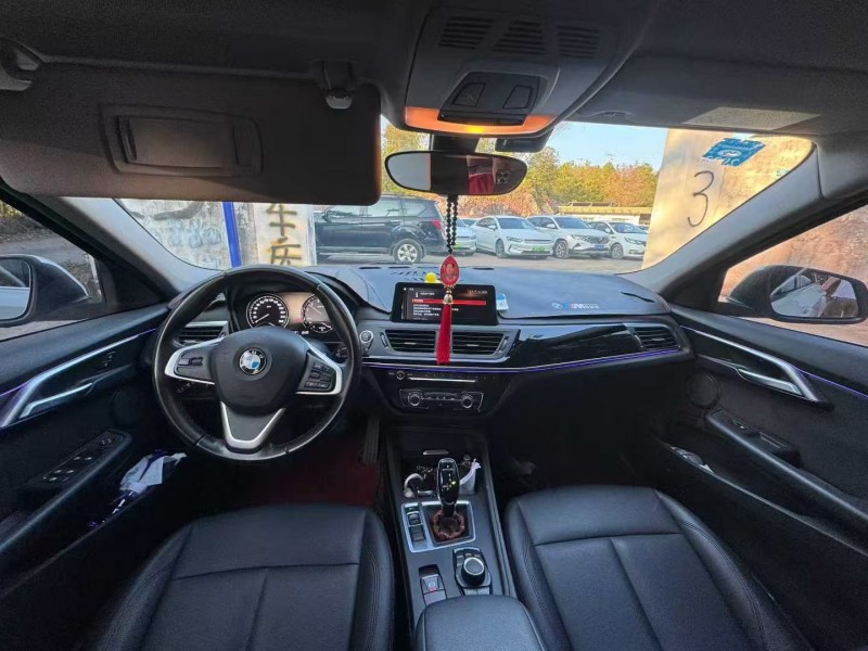 广州20年宝马1系5