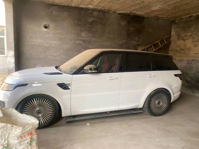 临沂21年路虎揽胜运动4